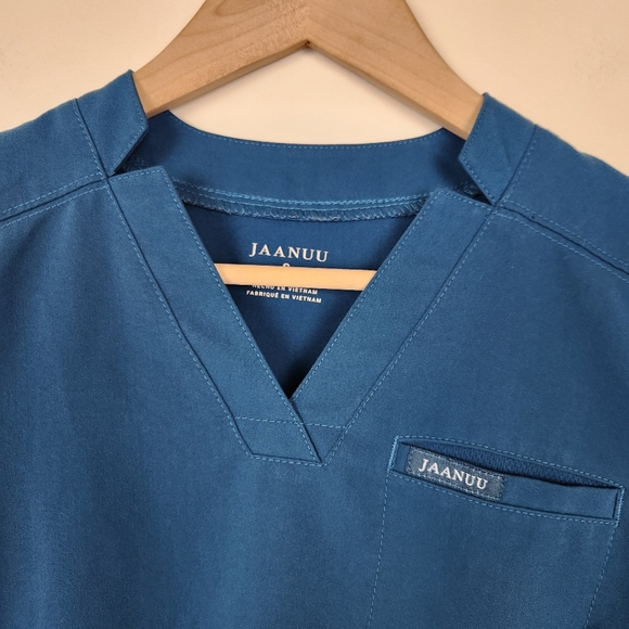 Jaanuu Relaxed Three Pocket Short Sleeve Scrub Top Teal Blue Green Sz S - Picture 4 of 10